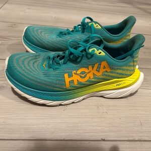 Hoka One One Mach 5 Women's Size 6.5